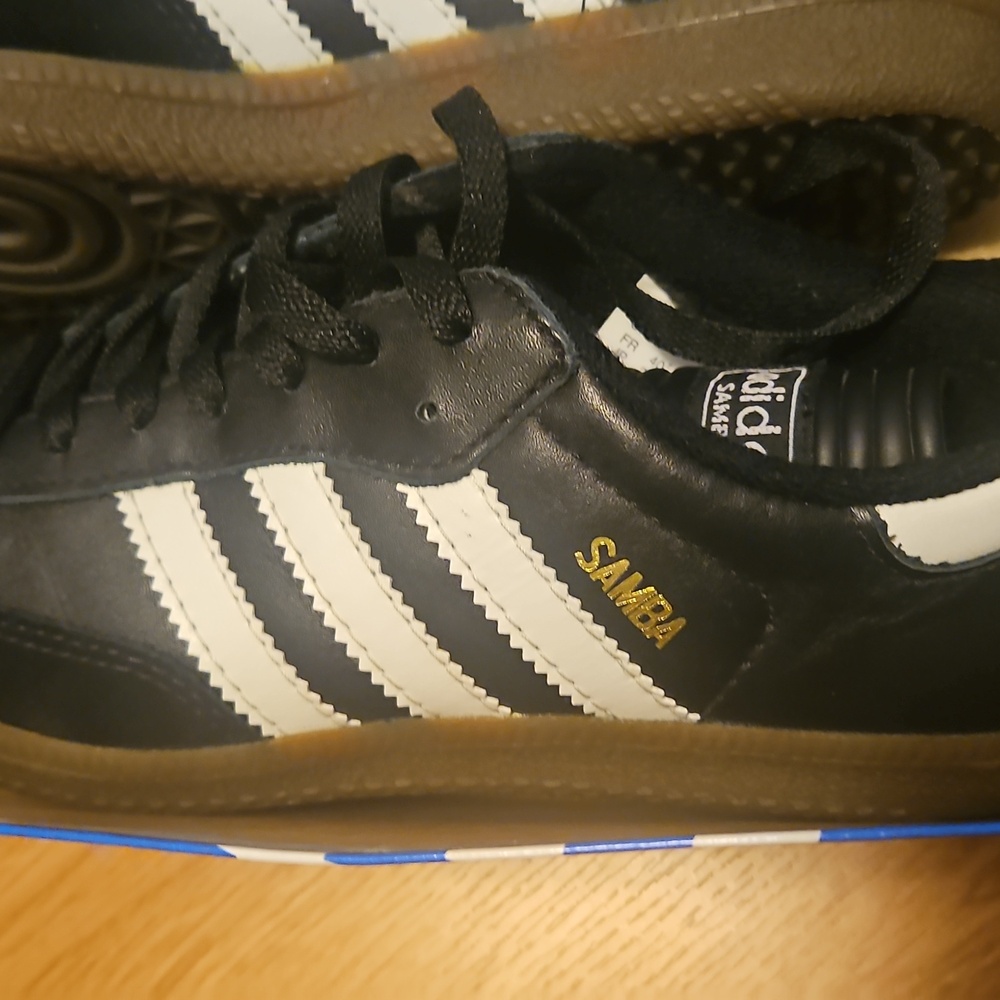 Adidas Samba Classic Indoor Soccer Shoes Core Black Gum Soles - Picture 3 of 5